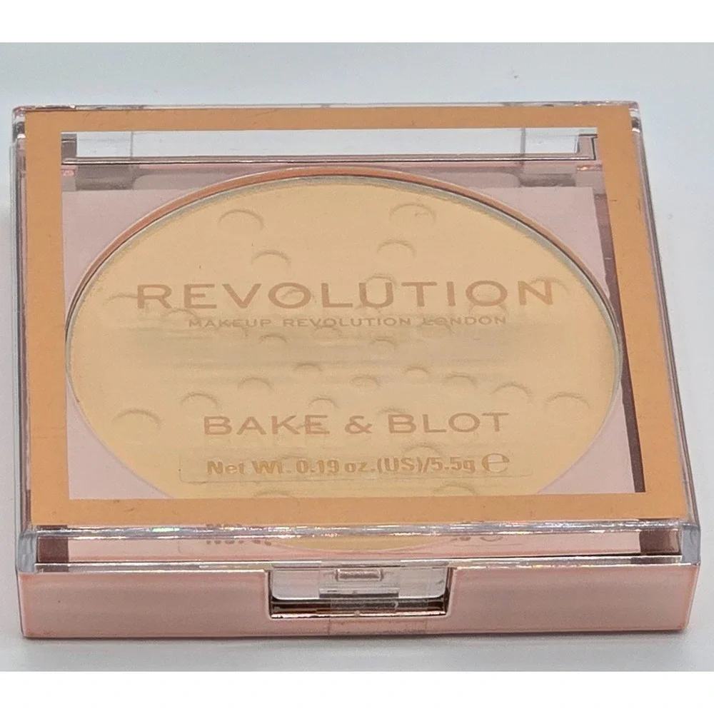Makeup Revolution Bake & Blot Banana Pressed Setting Powder 0.19 oz 5.5g New